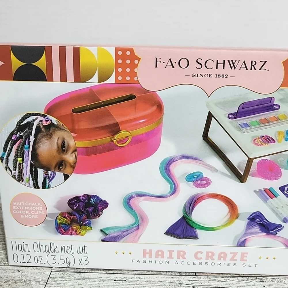 NEW FAO Schwarz Ultimate Hair‎ Craze Fashion Accessories Set 58 PC Crazy Hair